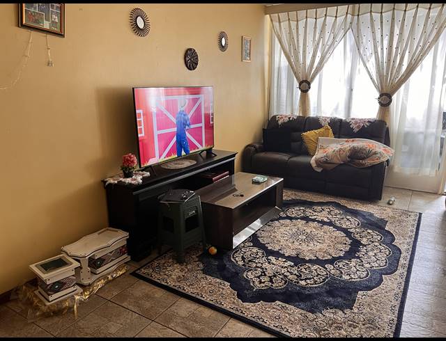 2 BEDROOM APARTMENT FOR SALE IN FLORIDA